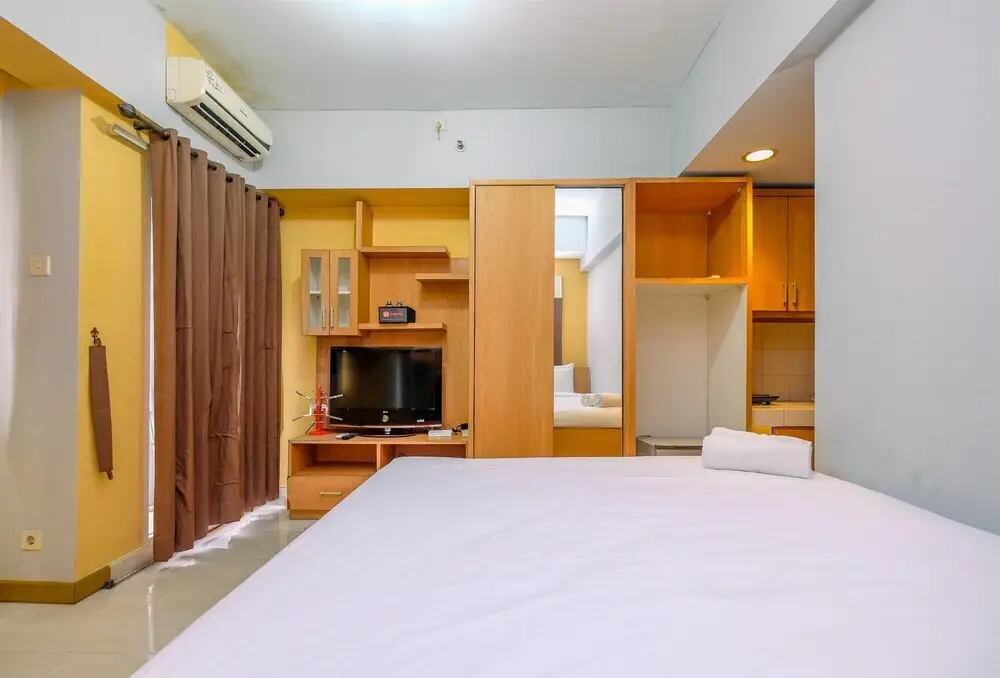 Депок: Comfy And Tidy Studio Apartment Margonda Residence 3 Near Campus Area