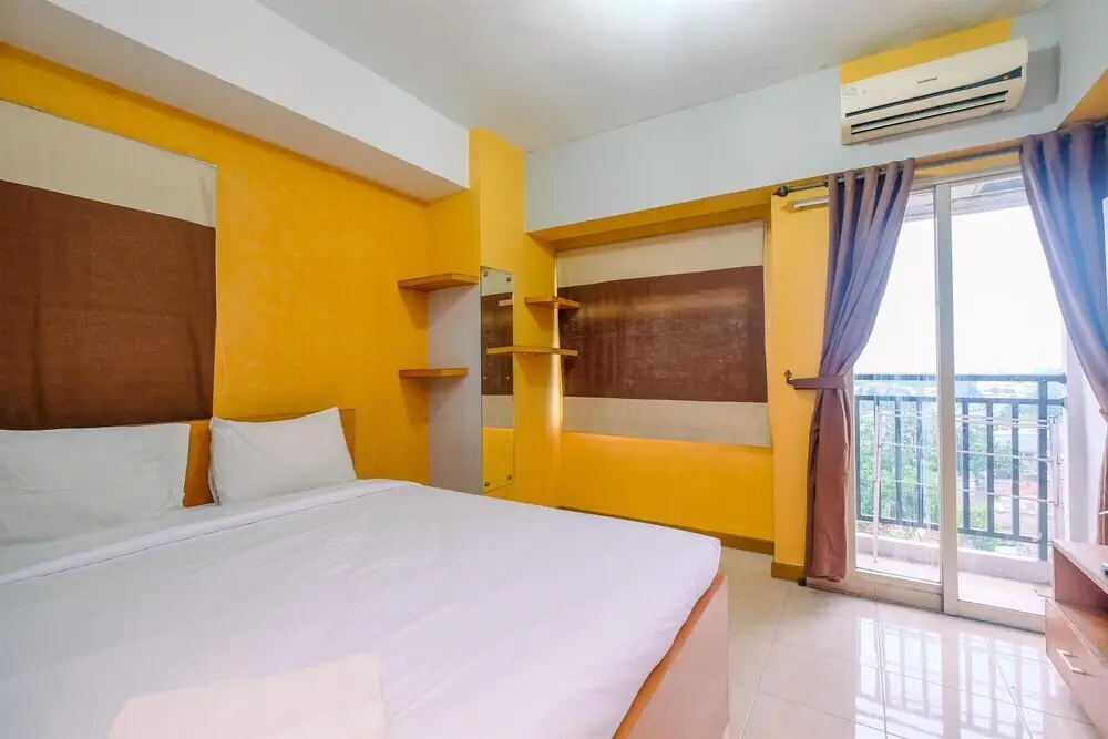 Депок: Comfy And Tidy Studio Apartment Margonda Residence 3 Near Campus Area