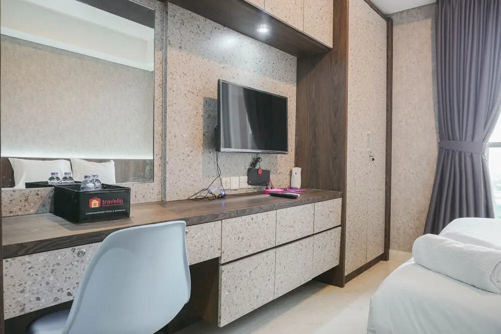 Джакарта: Fully Furnished Penthouse Studio At Gold Coast Pik Apartment
