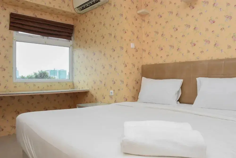 Джакарта: Comfort Living 1Br At Green Pramuka City Apartment