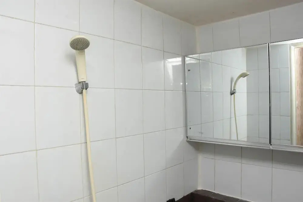 Джакарта: Comfort Living 1Br At Green Pramuka City Apartment