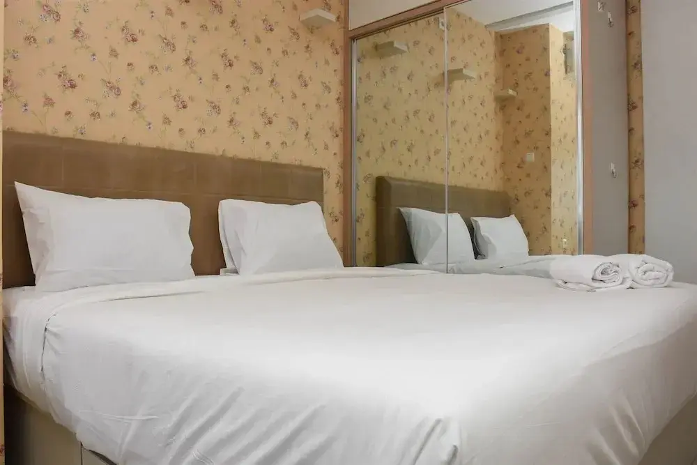 Джакарта: Comfort Living 1Br At Green Pramuka City Apartment