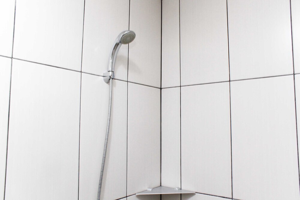 Бекаси: Pleasurable Studio Grand Kamala Lagoon Apartment Near Mall