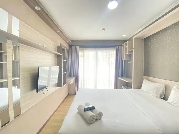 Бандунг: Modern And Cozy Studio Room At Gateway Pasteur Apartment