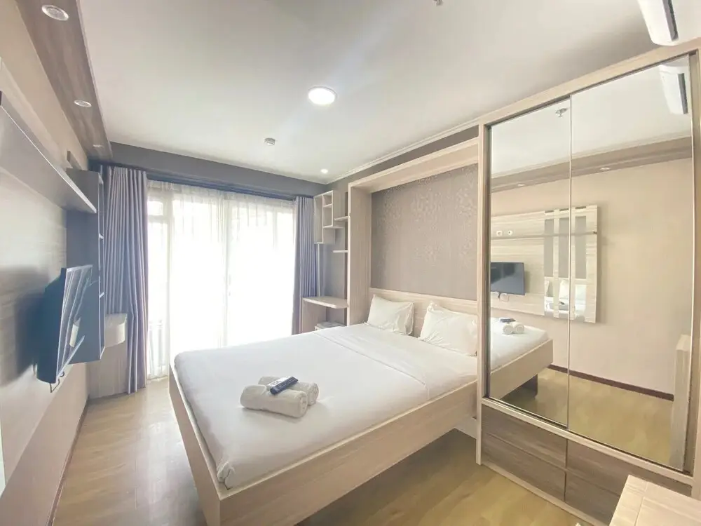 Бандунг: Modern And Cozy Studio Room At Gateway Pasteur Apartment