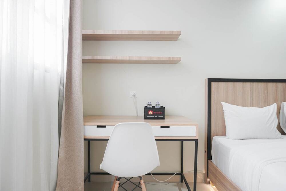 Депок: Nice And Cozy Studio At Evenciio Margonda Apartment