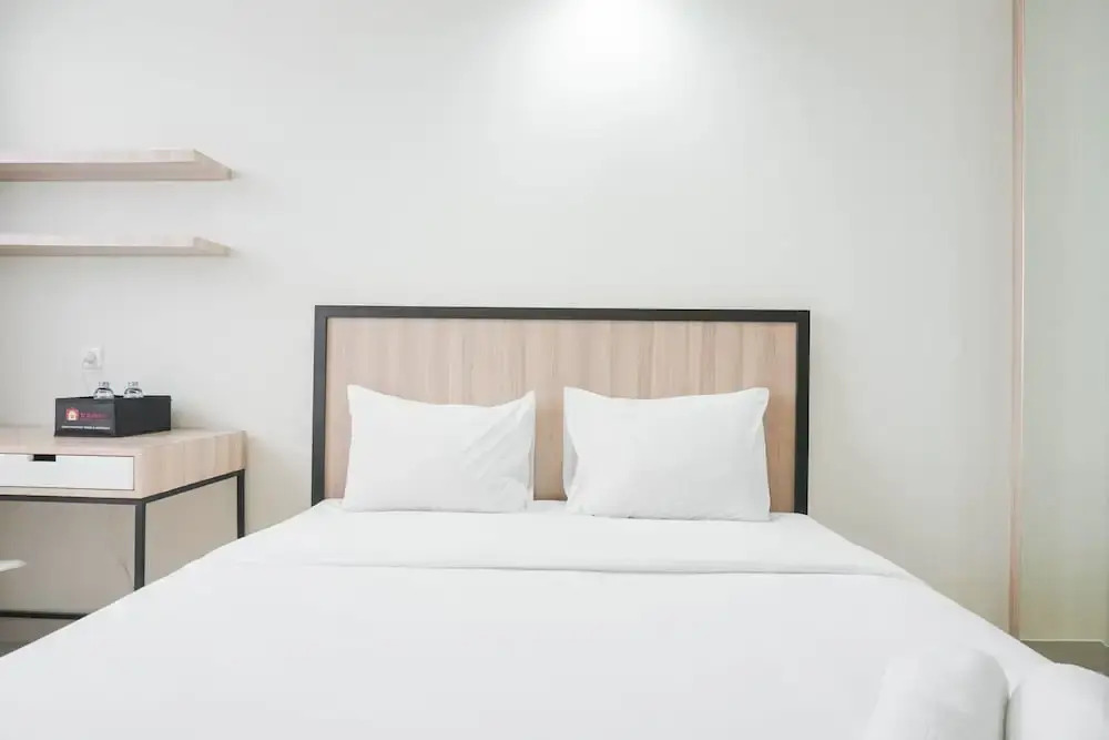 Депок: Nice And Cozy Studio At Evenciio Margonda Apartment