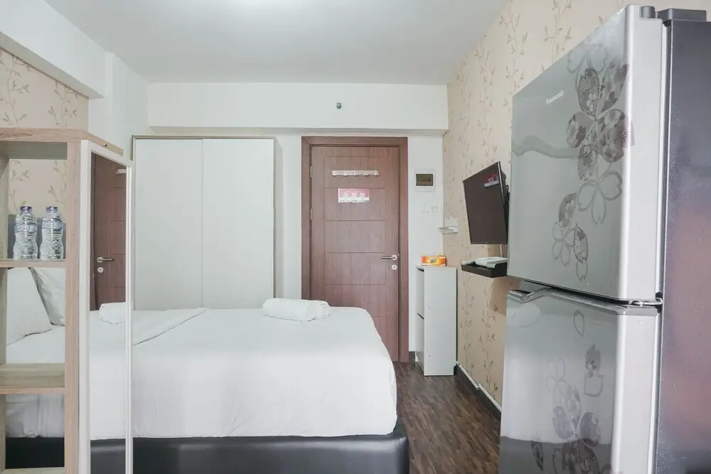Депок: Enjoy Living Studio Room At Cinere Resort Apartment