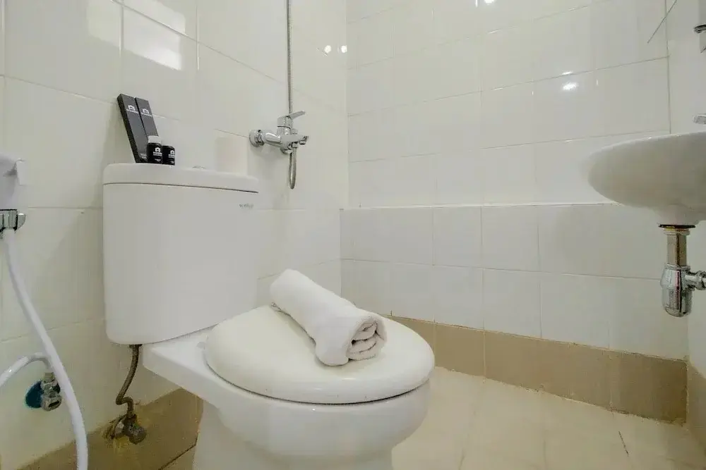 Джакарта: Cozy Living And Simply 2Br At Bassura City Apartment