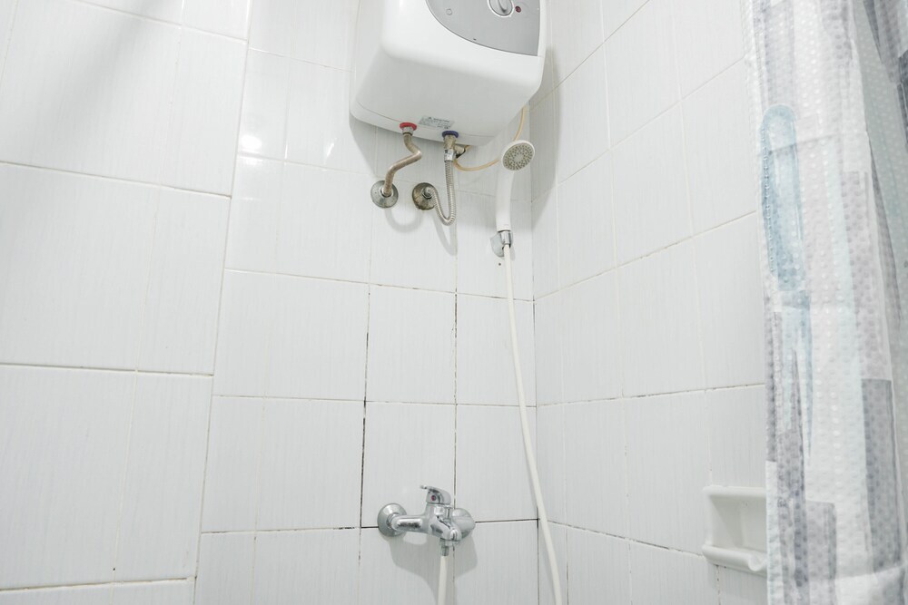 Джакарта: Comfort Living 1Br At Signature Park Tebet Apartment