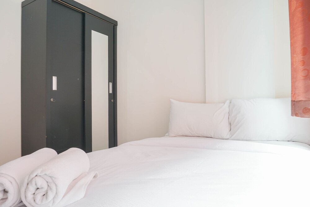 Джакарта: Comfort Living 1Br At Signature Park Tebet Apartment