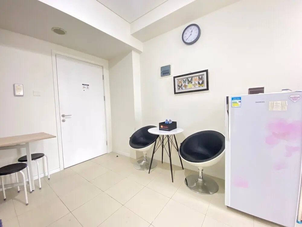 Бандунг: Comfy & Bright 1Br Apartment At Parahyangan Residence