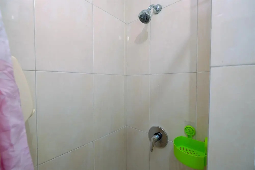 Джакарта: Comfort And Homey Studio Apartment At Mangga Dua Residence