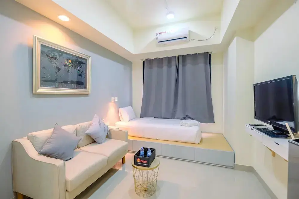 Депок: Warm And Cozy Studio Evenciio Apartment Margonda Near Ui
