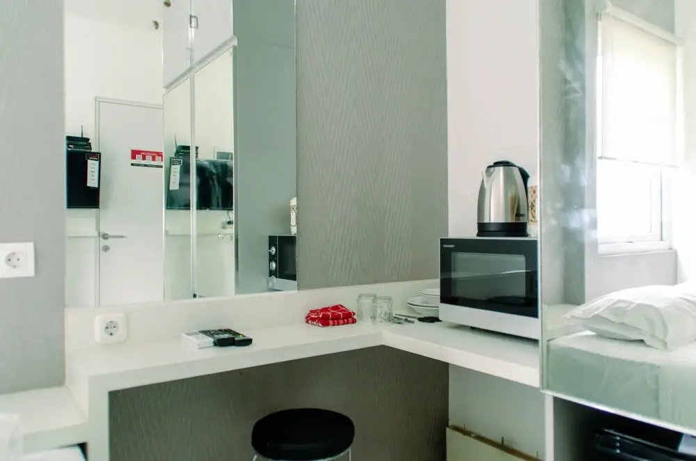 Тангеранг: Nice Studio Apartment At Aeropolis Residence Near Cgk Airport