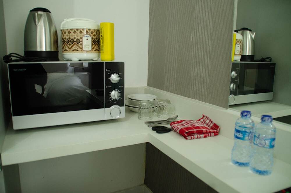Тангеранг: Cozy Studio Apartment At Aeropolis Residence Near Cgk Airport
