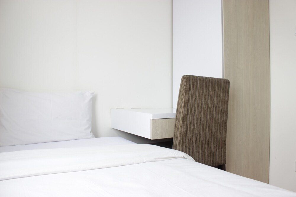 Бандунг: Higher Floor 2Br Apartment With Exotic View At Parahyangan Residence