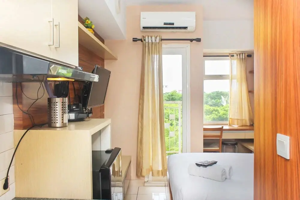 Бекаси: Cozy Studio At Springlake Summarecon Bekasi Apartment