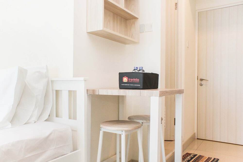 Бекаси: Nice And Enjoy Studio At Grand Kamala Lagoon Apartment