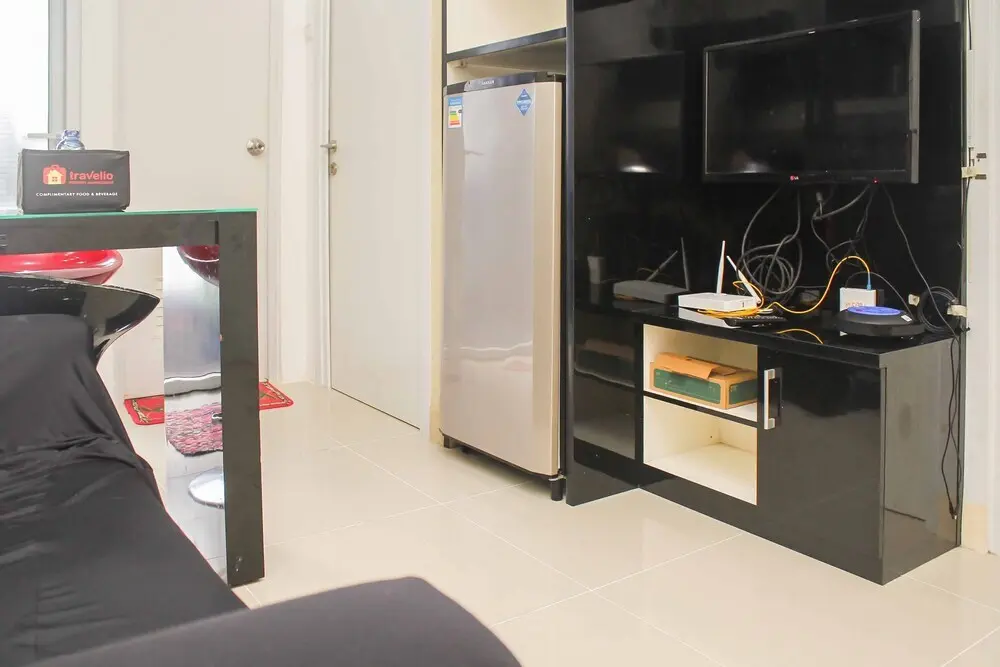 Джакарта: Scenic 2Br Green Pramuka City Apartment Near Mall