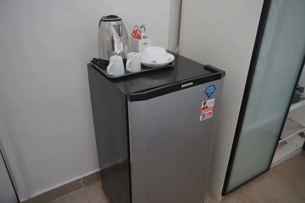 Тангеранг: Affordable Studio Apartment At Aeropolis Residence Near Soetta
