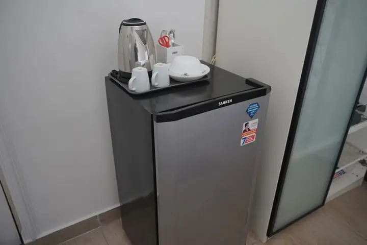 Тангеранг: Affordable Studio Apartment At Aeropolis Residence Near Soetta