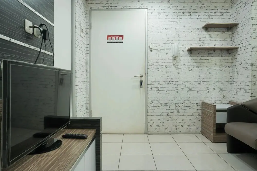 Джакарта: Cozy Stay 2Br Green Bay Pluit Apartment