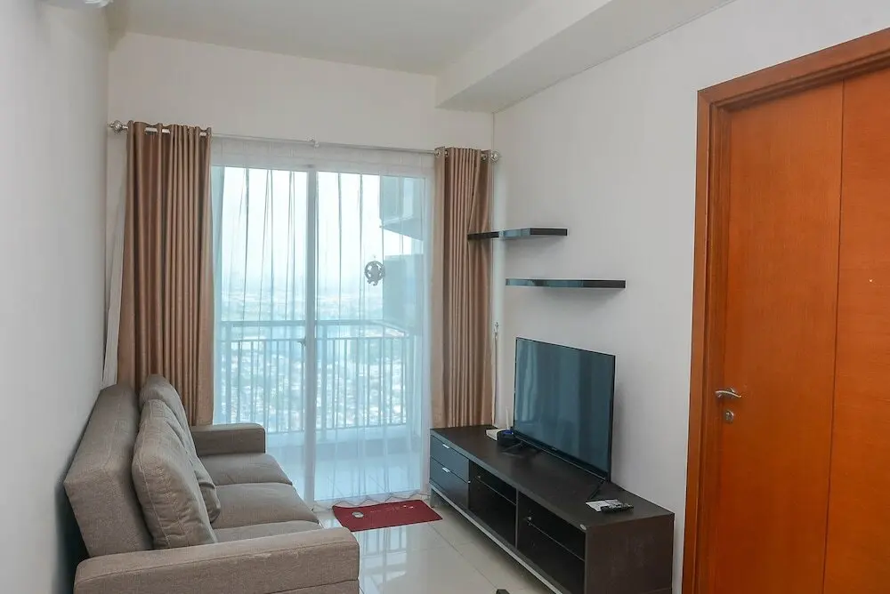 Джакарта: Chic And Cozy 1Br Apartment At Green Bay Condominium