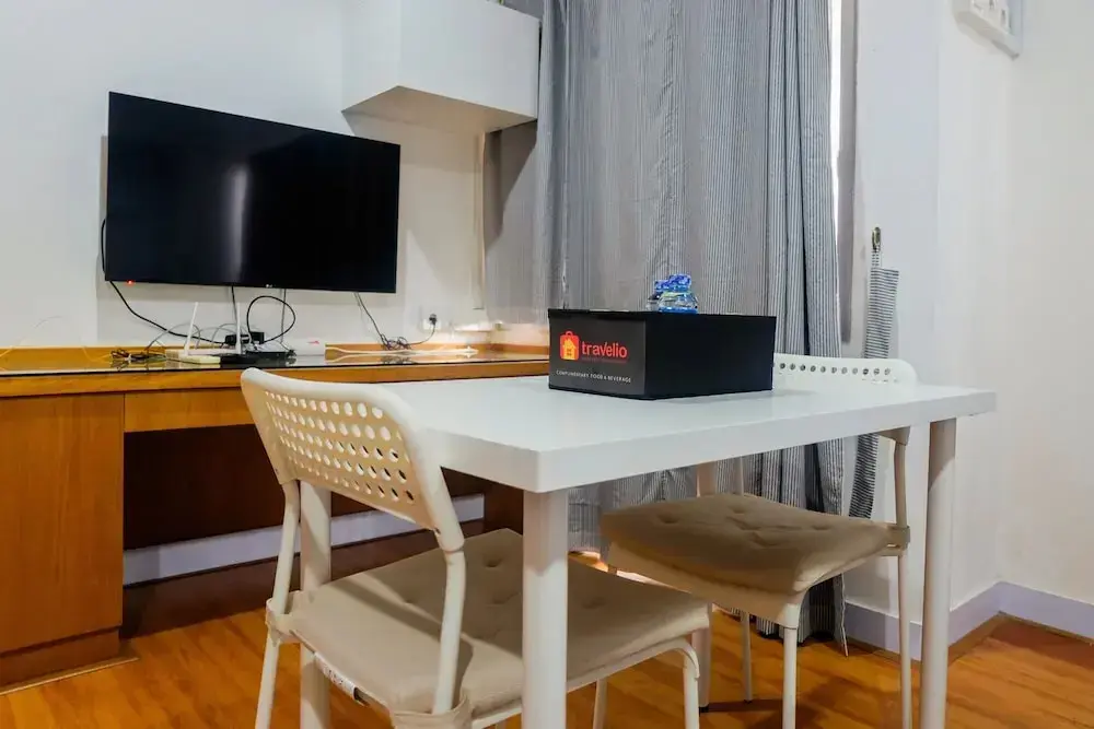 Джакарта: Prime Location Sudirman Park Studio Apartment