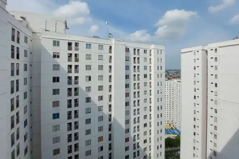 Comfort 2Br Apartment At Bassura City — фото 1