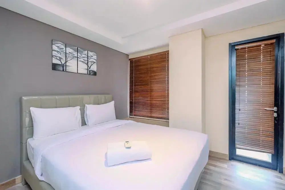 Джакарта: Elegant And Comfort Studio Kebayoran Icon Apartment
