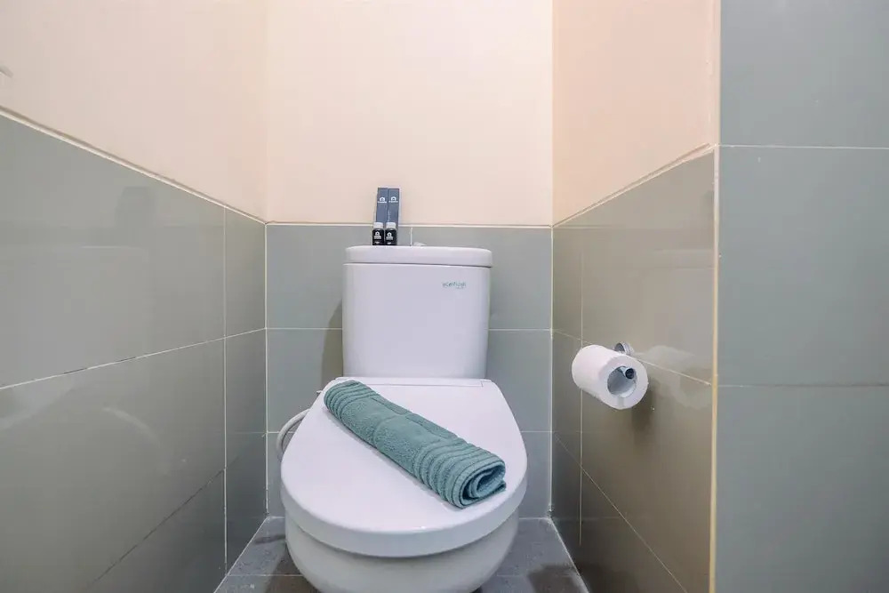 Джакарта: Elegant And Comfort Studio Kebayoran Icon Apartment