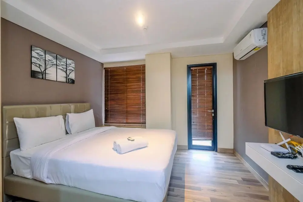Джакарта: Elegant And Comfort Studio Kebayoran Icon Apartment