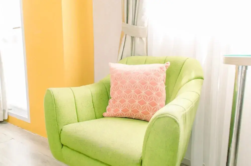 Южный Тангеранг: Comfort Living Studio Room At Bintaro Icon Apartment