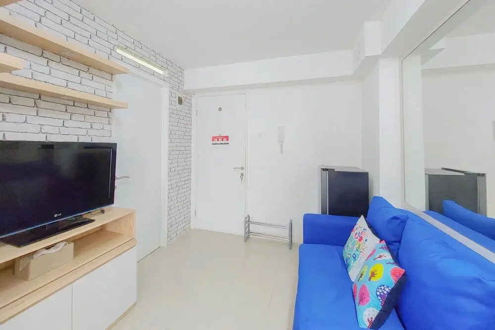 Джакарта: Comfort And Nice 2Br At Bassura City Apartment