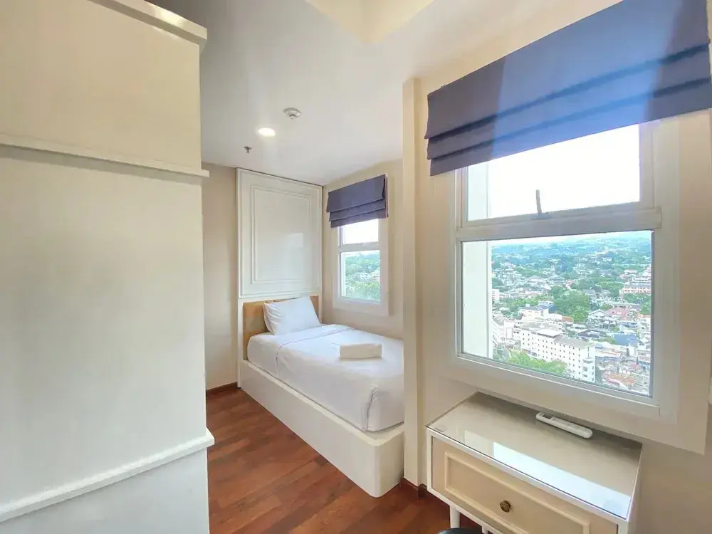 Бандунг: Luxurious 2Br Apartment At Parahyangan Residence