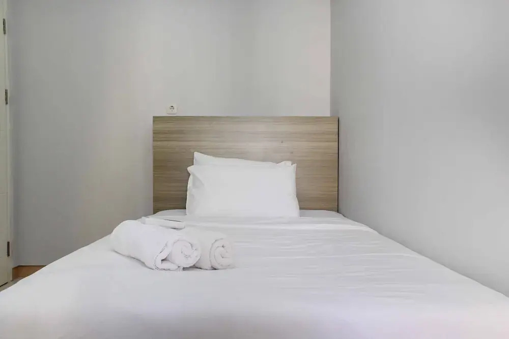 Бекаси: Spacious And Good 2Br At Springlake Summarecon Bekasi Apartment
