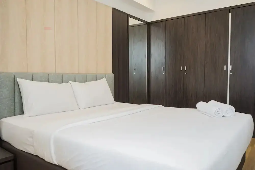 Legok: Spacious And Comfy 1Br Apartment At Branz Bsd City