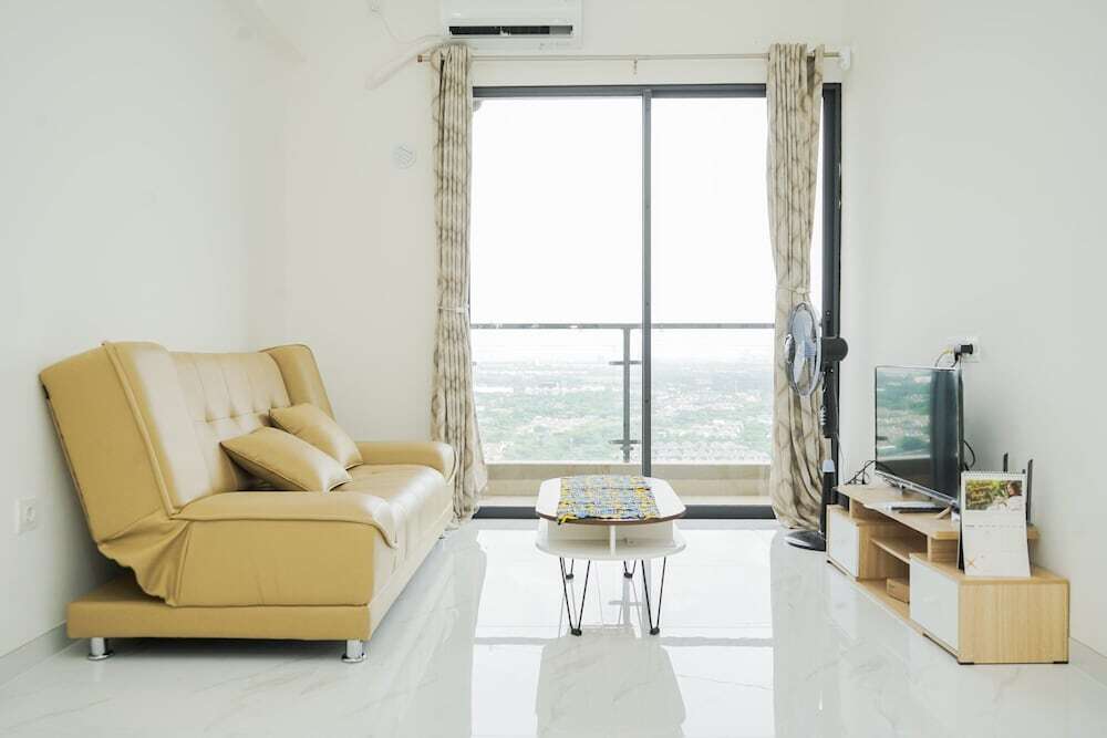 Legok: Elegant And Strategic 2Br Sky House Bsd Apartment