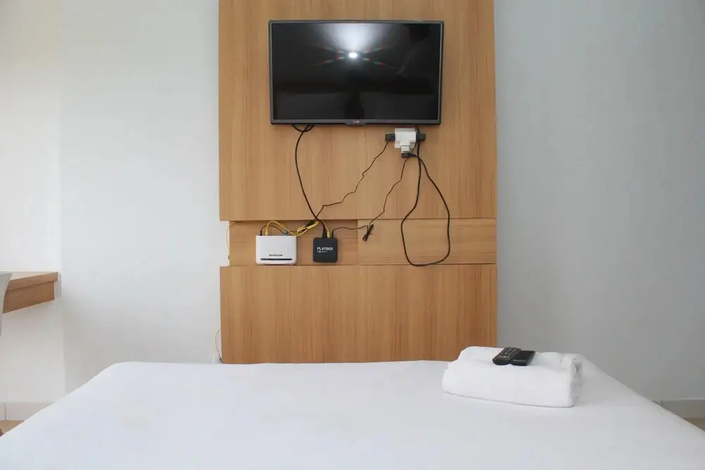 Бекаси: Fully Furnished With Cozy Design Studio At Patraland Urbano Apartment