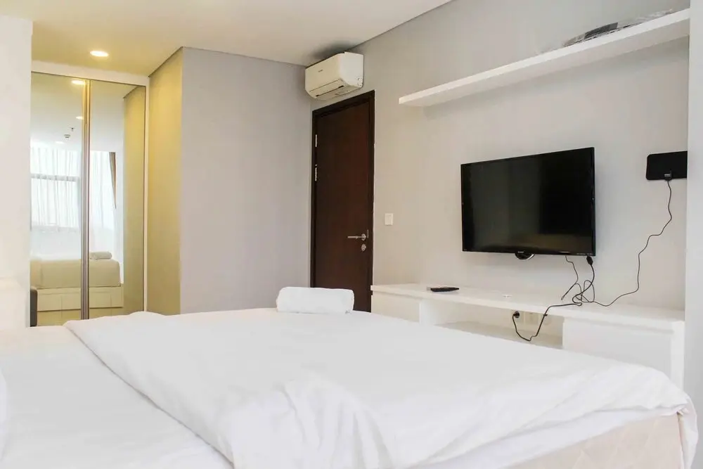 Джакарта: Spacious And Nice 2Br At L'Avenue Pancoran Apartment