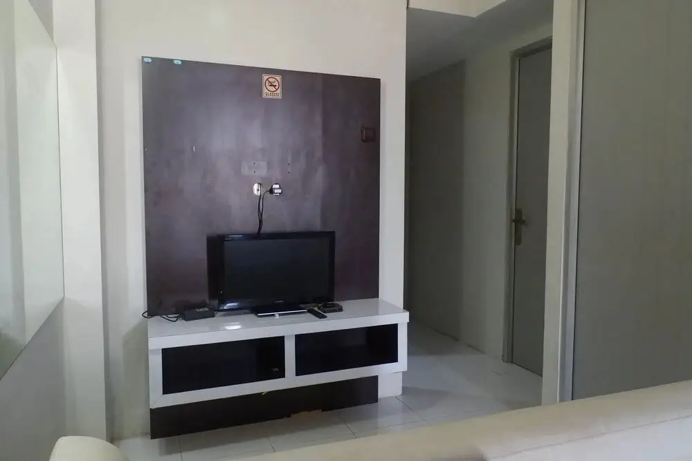 Сурабая: Cozy Stay 2Br Apartment At Dian Regency
