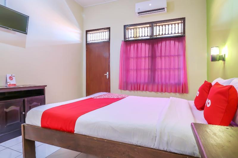 Кута: OYO 2184 Nan Berlian Inn