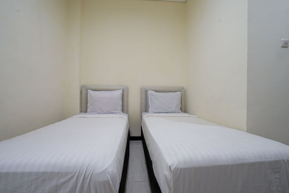Палембанг: SPOT ON 2246 Kost 97 Syariah