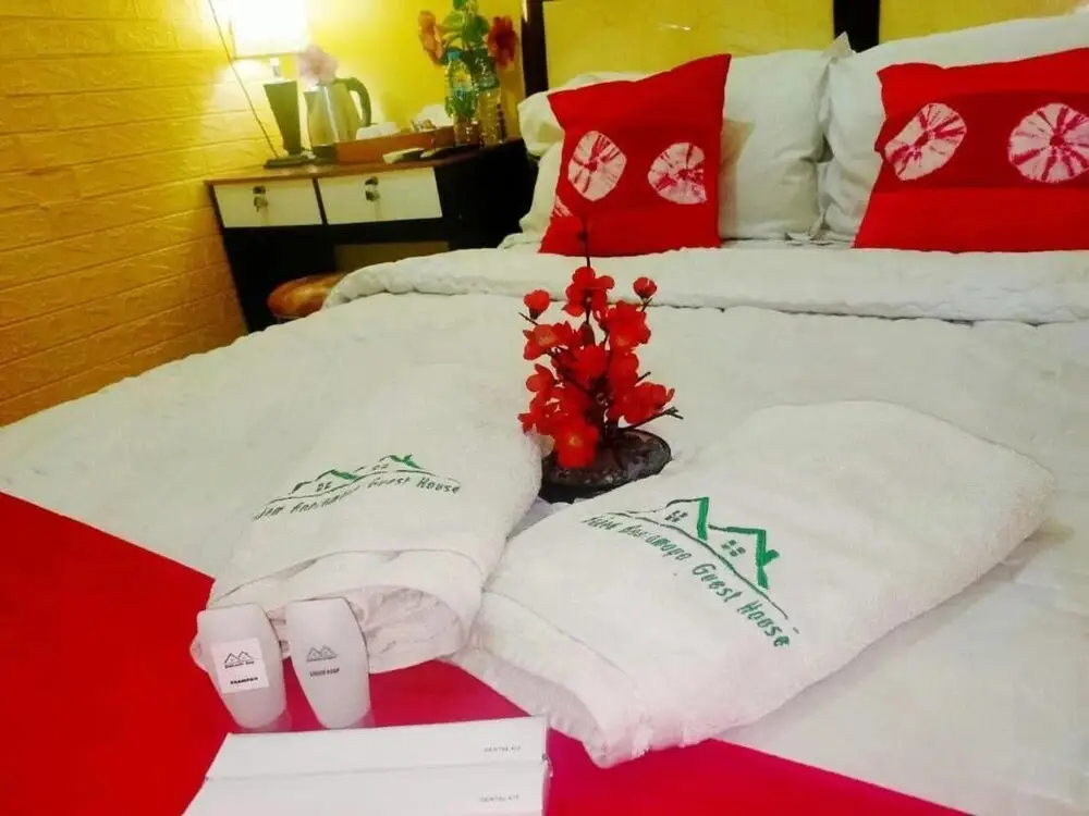 Богор: Beautiful Deluxe Room With Ac and Wifi Well Located in Bogor