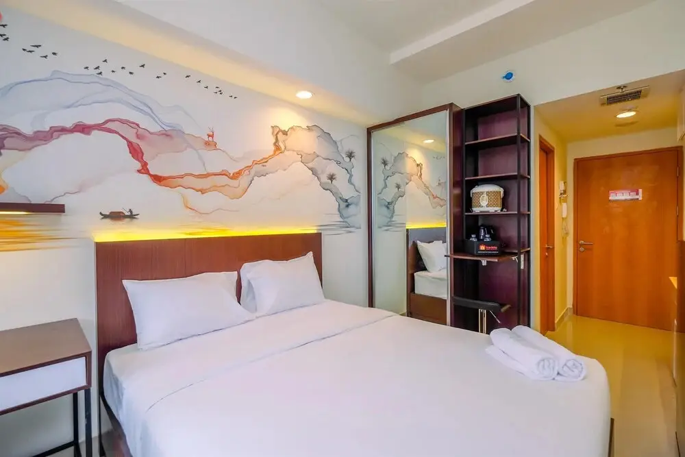 Депок: Restful and Tidy Studio at Evenciio Margonda Apartment