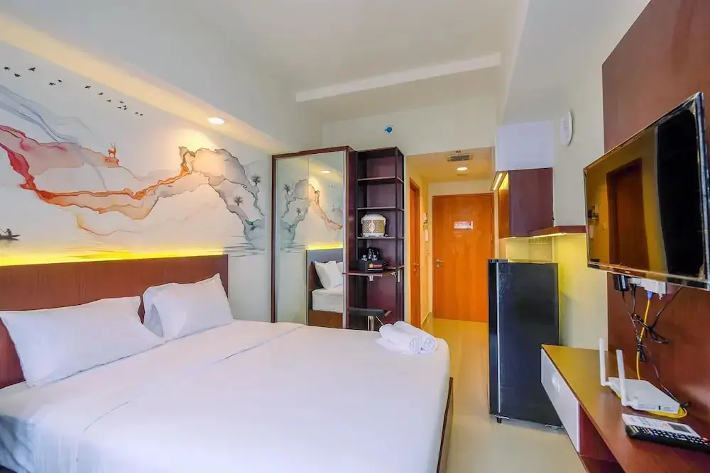 Депок: Restful and Tidy Studio at Evenciio Margonda Apartment