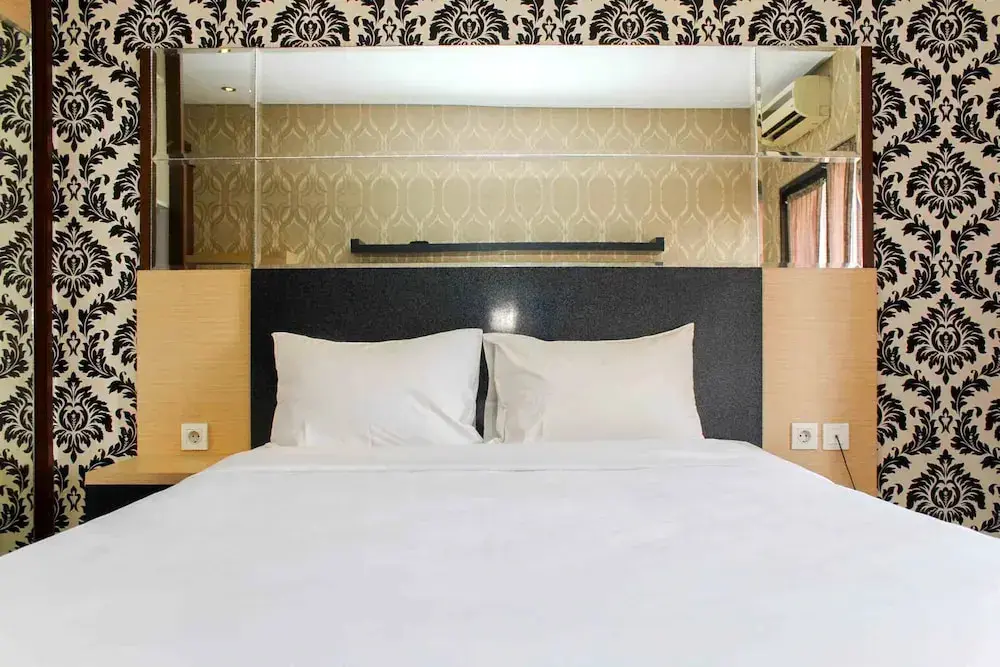 Джакарта: Simply and Comfort Living Studio at Tamansari Semanggi Apartment