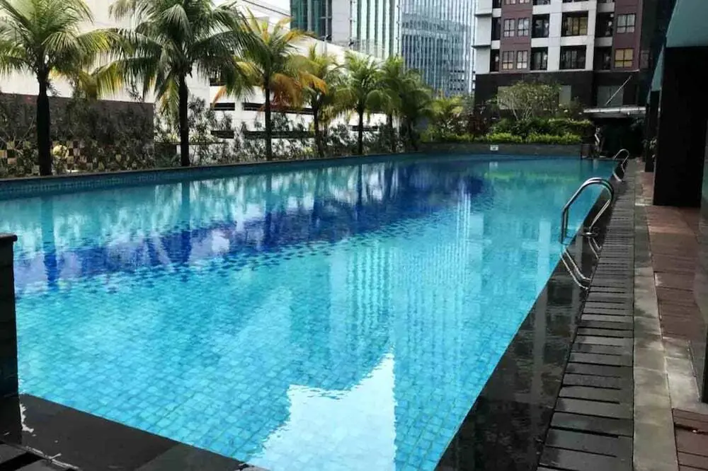 Джакарта: Simply and Comfort Living Studio at Tamansari Semanggi Apartment
