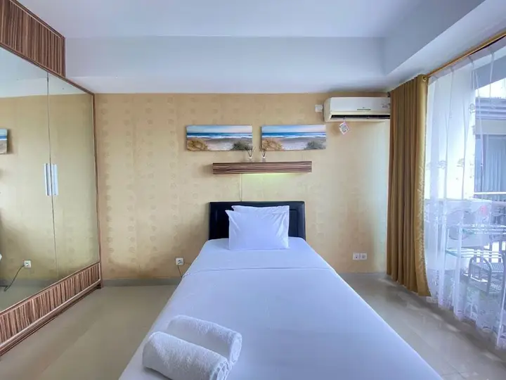 Бандунг: Comfy Studio Permium at Beverly Dago Apartment